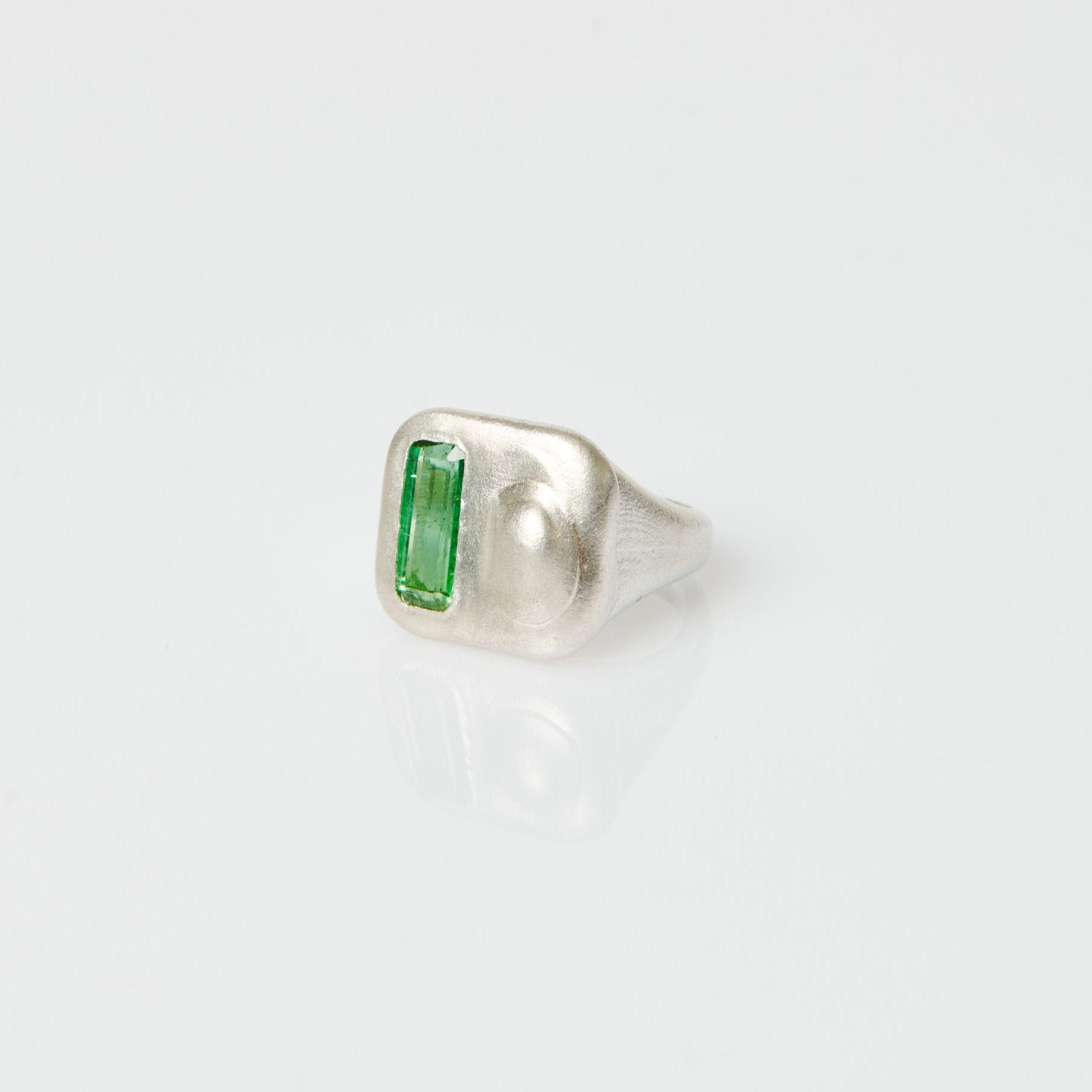 Green Tourmaline Signet Ring A